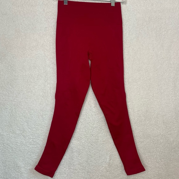 Lululemon Zone In Tight- Cranberry - Picture 3 of 7